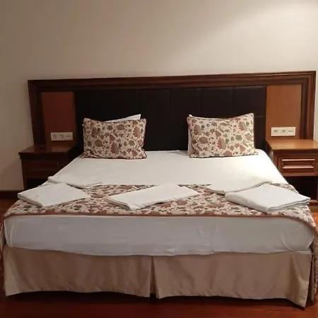 Otel Synosse Park Hüseyinli