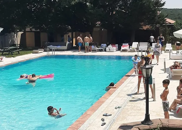 מלון Synosse Park Hüseyinli